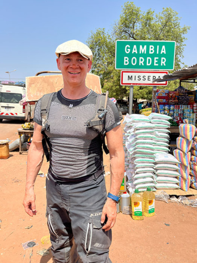 Max in Africa (confine con il Gambia) il viaggio in moto
